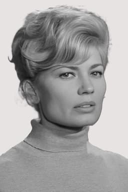 Nadia Sanders